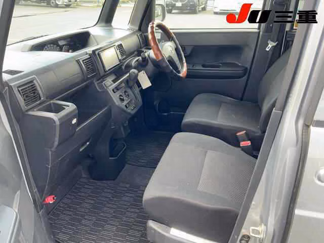 DAIHATSU HIJET CADDIE