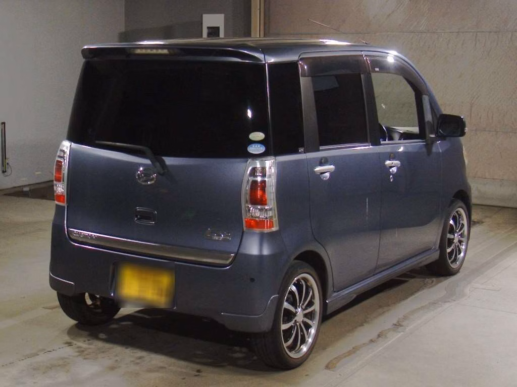 DAIHATSU TANTO EXE