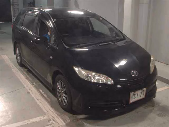 TOYOTA WISH