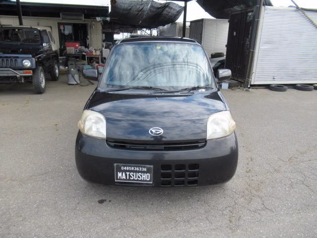 DAIHATSU ESSE