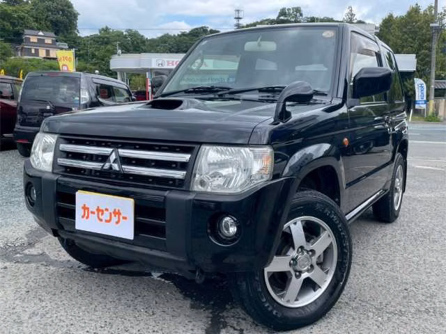MITSUBISHI PAJERO MINI
