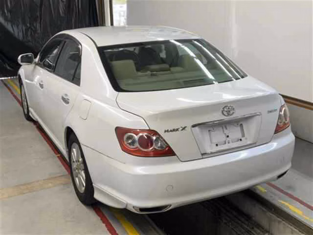 TOYOTA MARK X