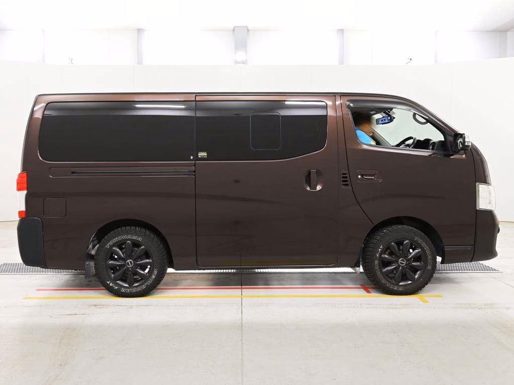 NISSAN NV350 CARAVAN
