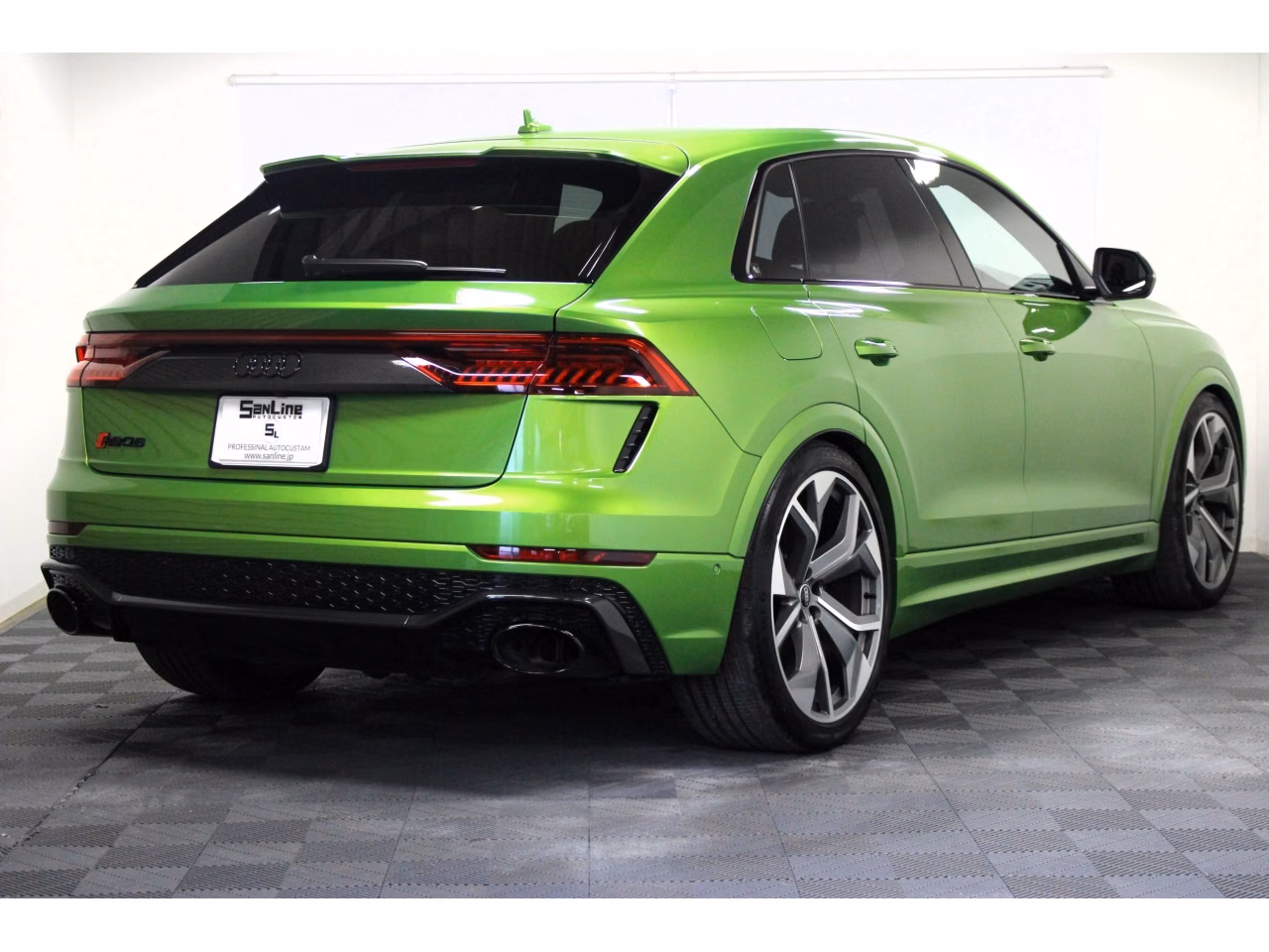 AUDI RS Q8