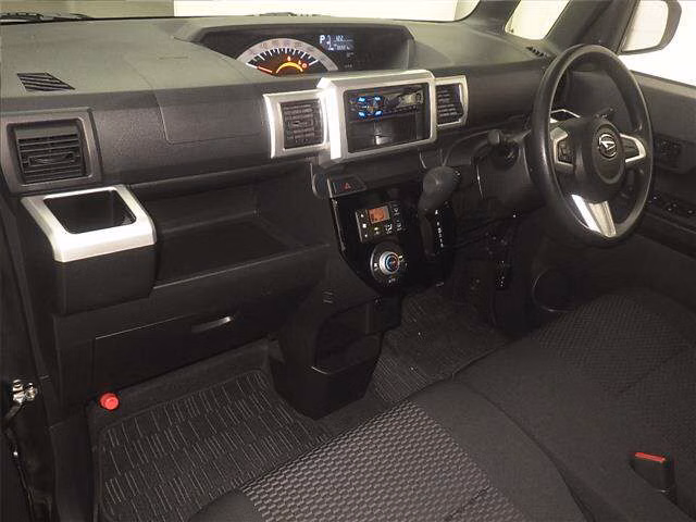 DAIHATSU WAKE