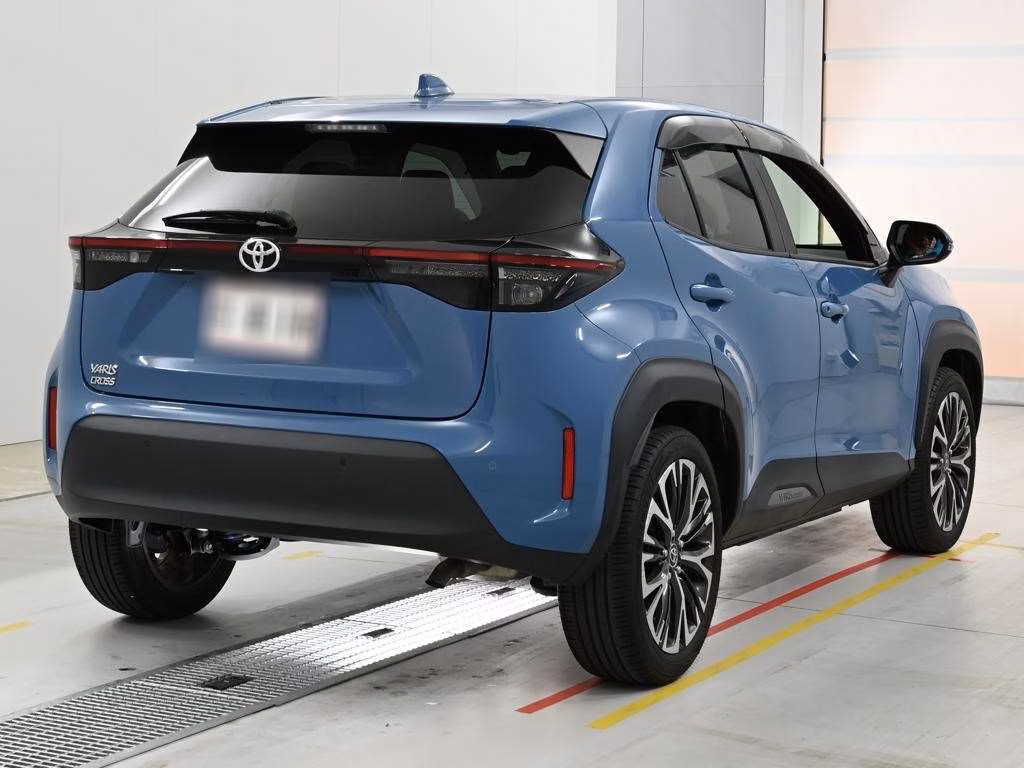 TOYOTA YARIS CROSS