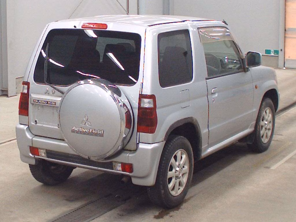 MITSUBISHI PAJERO MINI