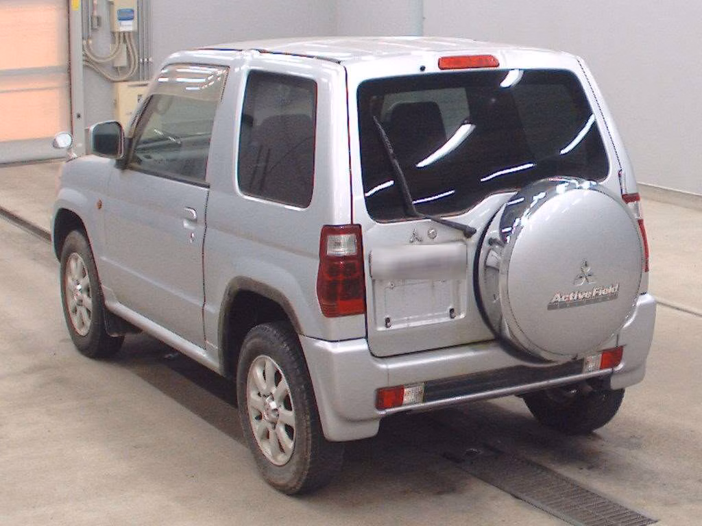MITSUBISHI PAJERO MINI