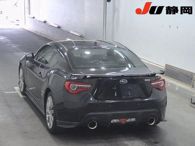 SUBARU BRZ