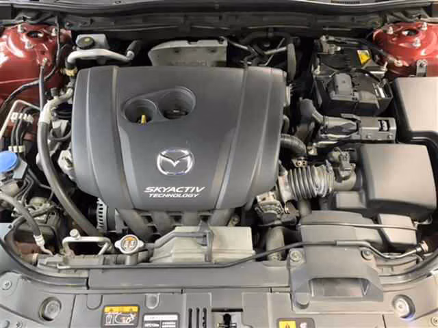 MAZDA AXELA