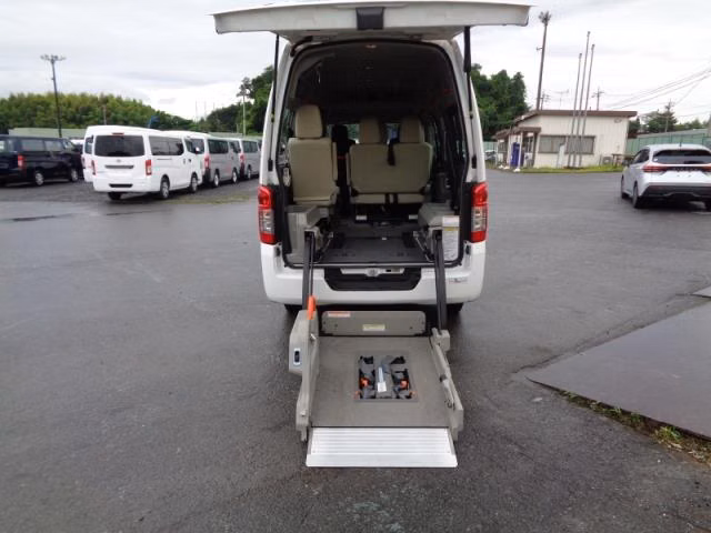 NISSAN NV350 CARAVAN