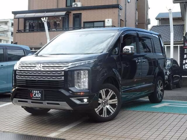 MITSUBISHI DELICA D:5