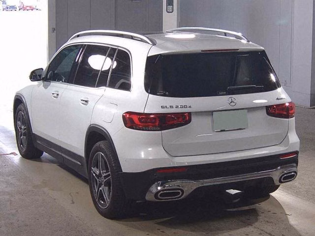 MERCEDES-BENZ GLB-CLASS