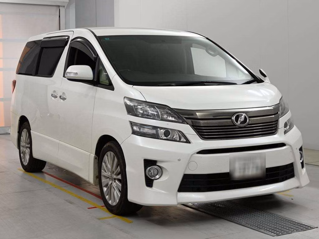 TOYOTA VELLFIRE