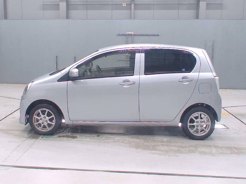 TOYOTA PIXIS EPOCH