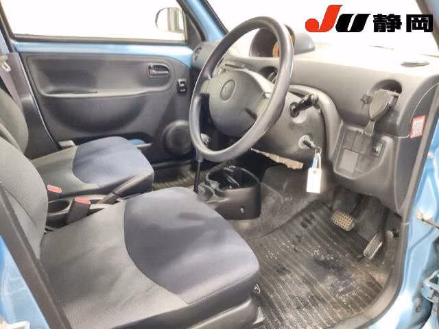DAIHATSU ESSE