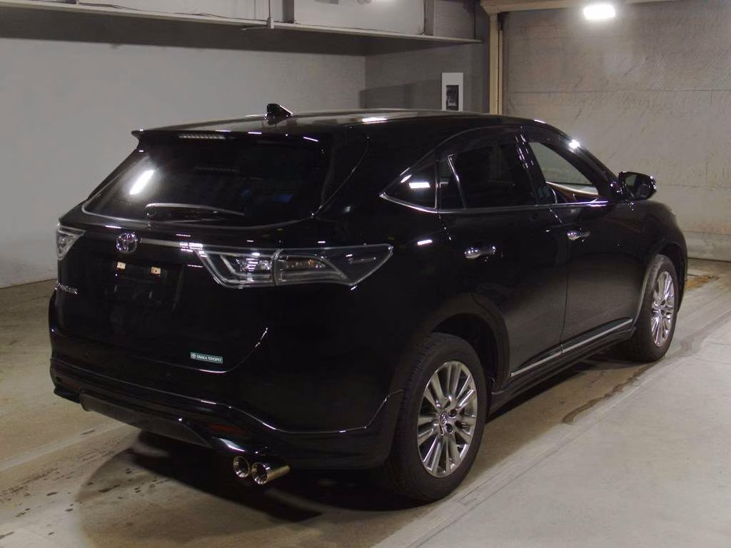 TOYOTA HARRIER