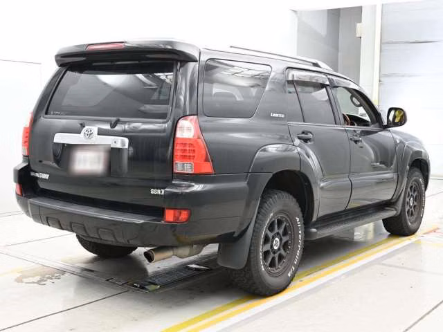 TOYOTA HILUX SURF