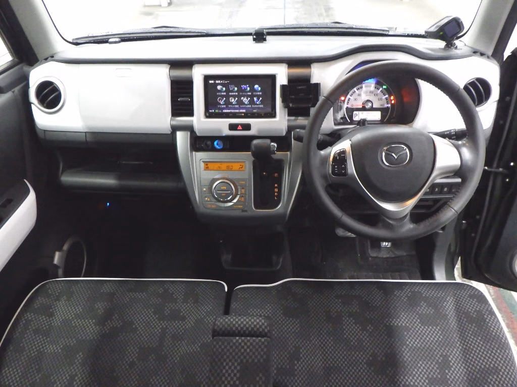 MAZDA FLAIR CROSSOVER