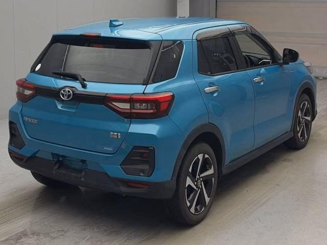 TOYOTA RAIZE