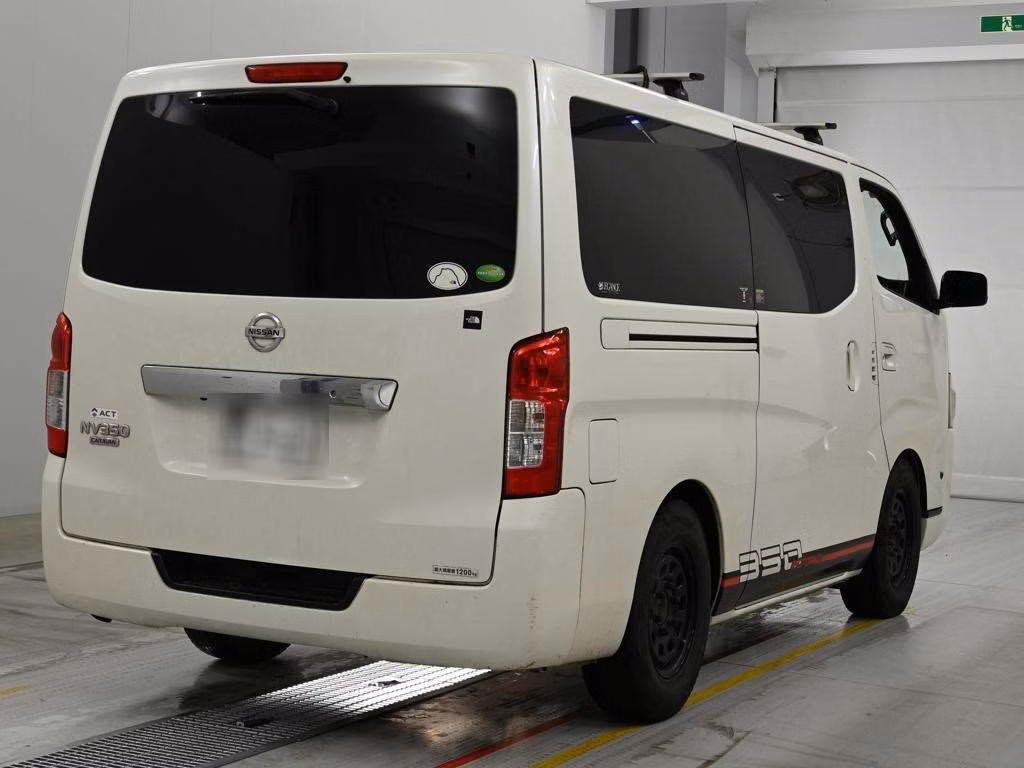 NISSAN NV350 CARAVAN