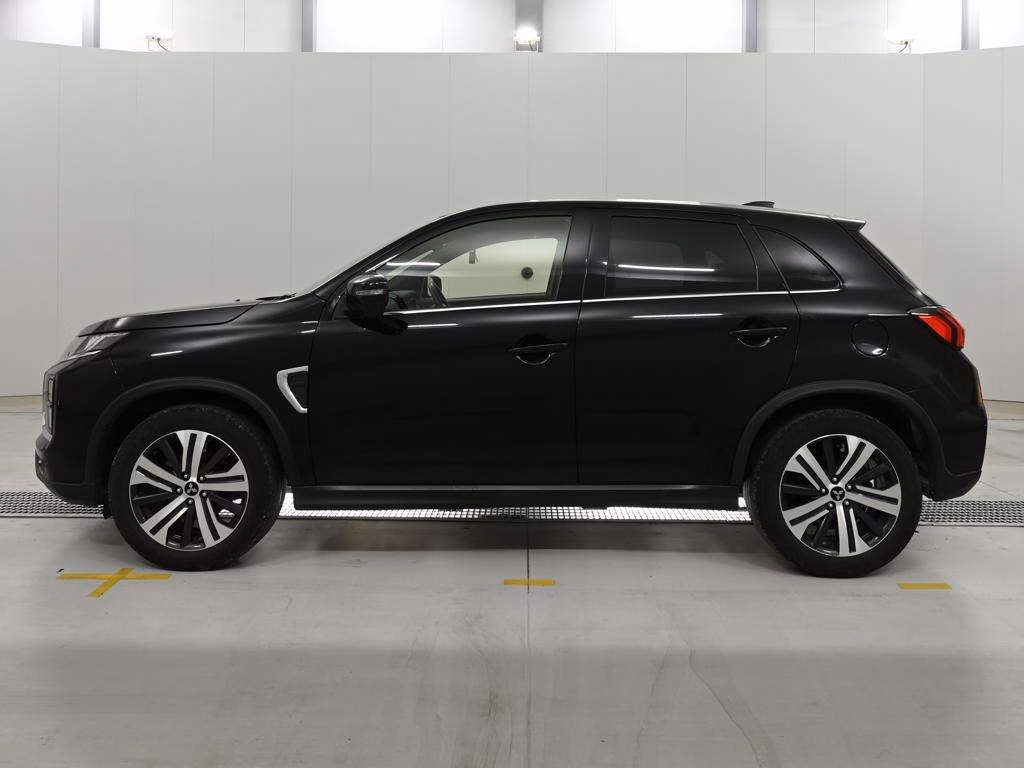 MITSUBISHI RVR