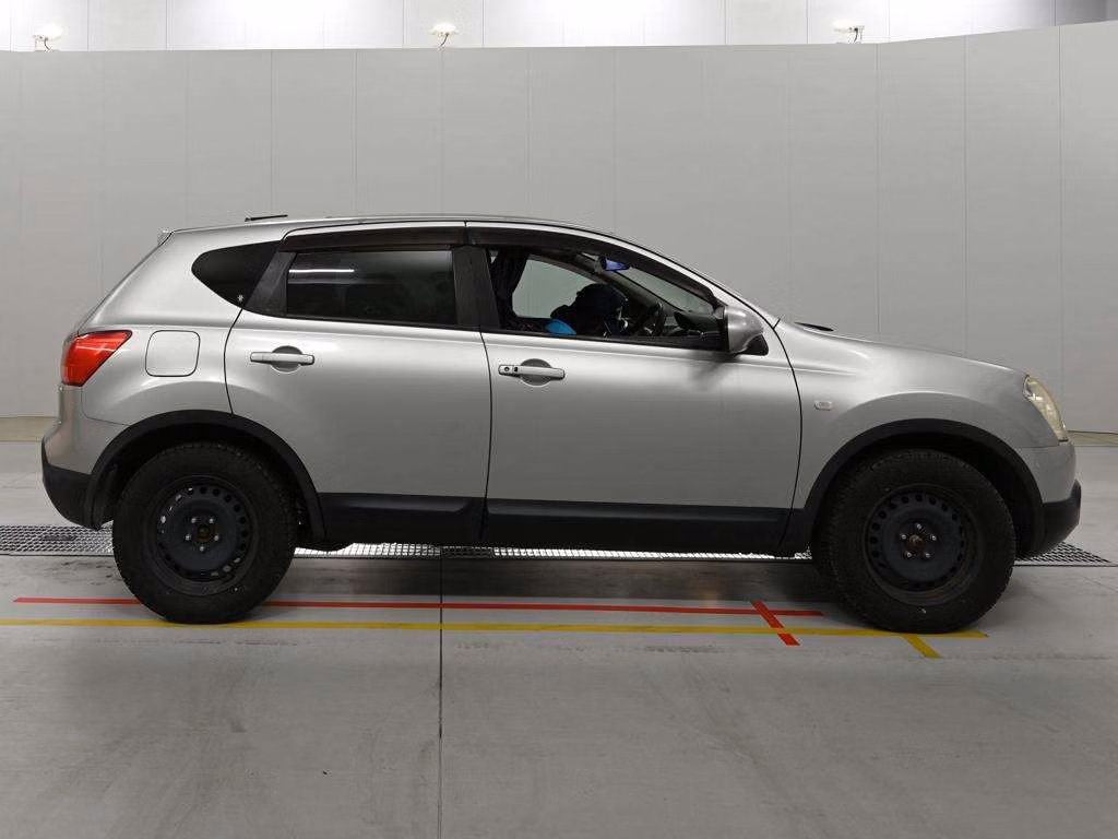 NISSAN DUALIS
