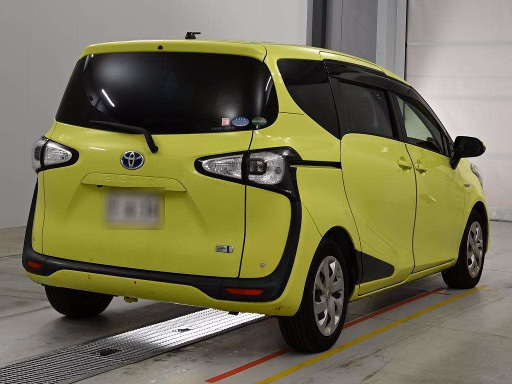 TOYOTA SIENTA