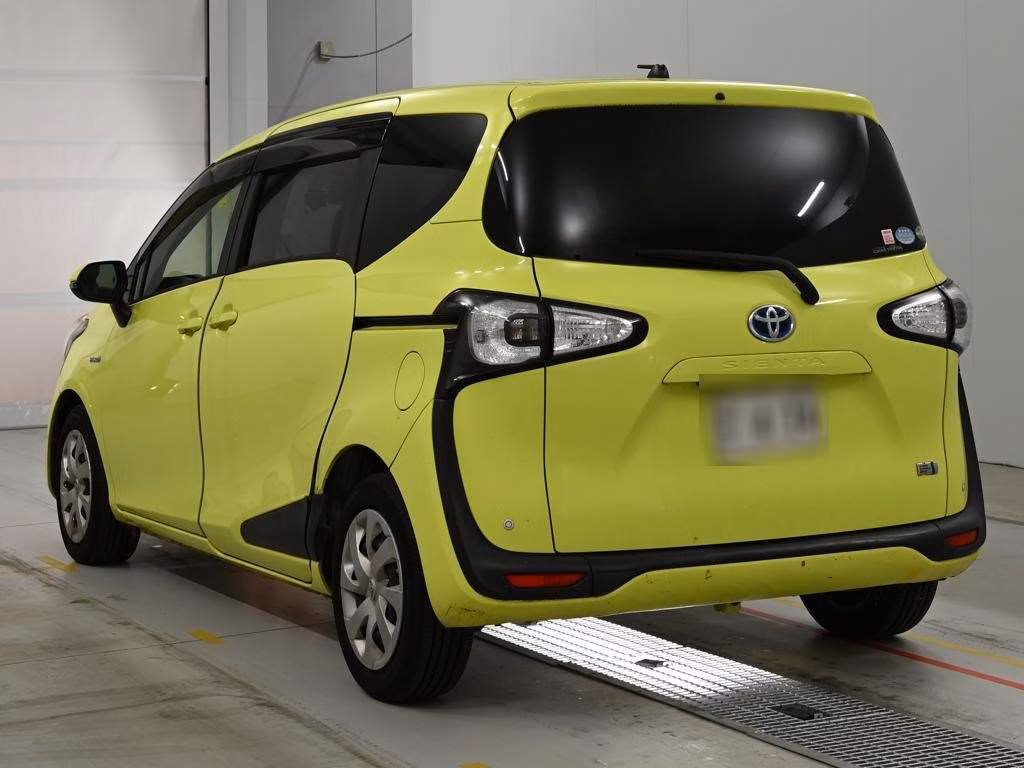 TOYOTA SIENTA