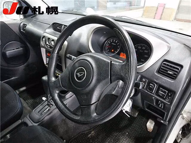 DAIHATSU TERIOS KID