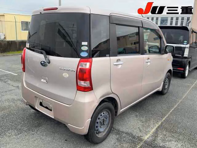 SUBARU LUCRA