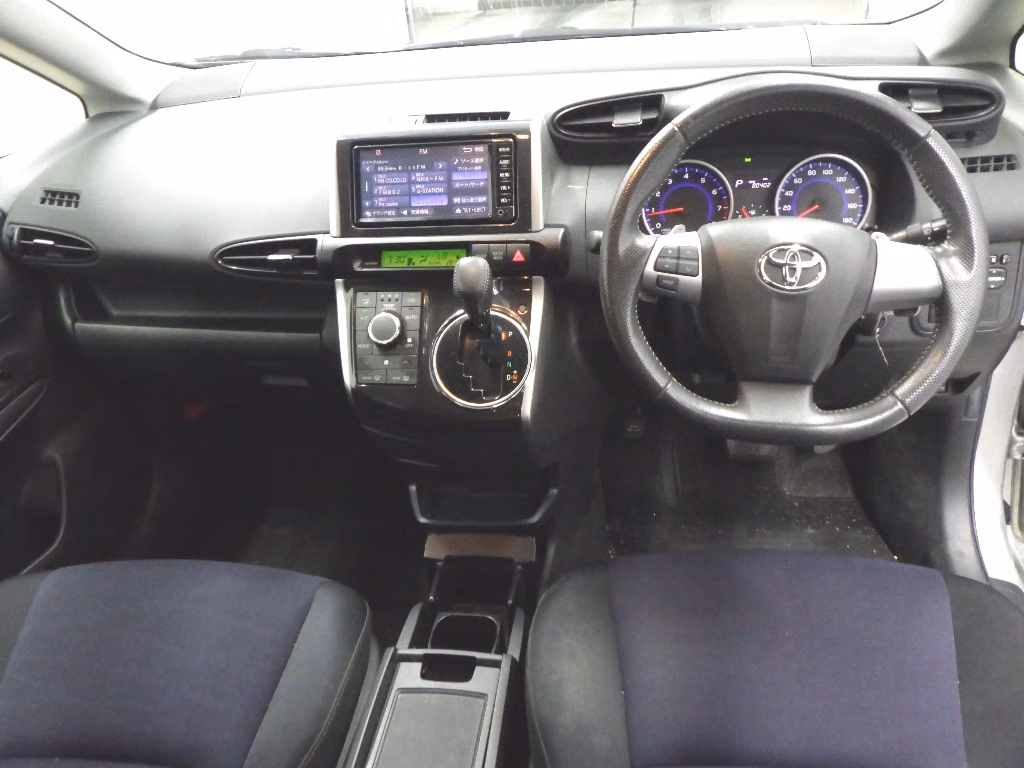 TOYOTA WISH