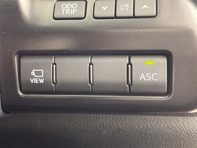 LEXUS UX200