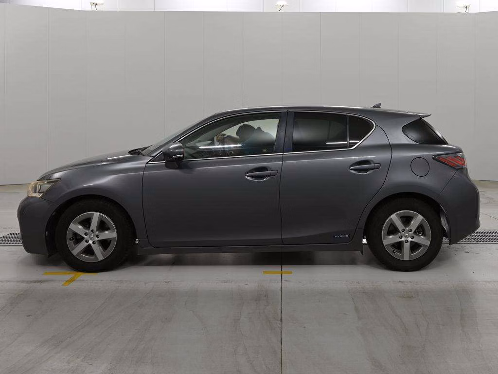 LEXUS CT200H