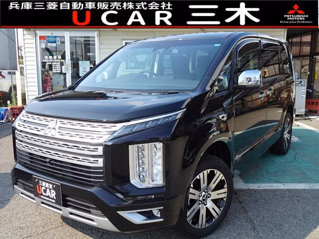 MITSUBISHI DELICA D:5