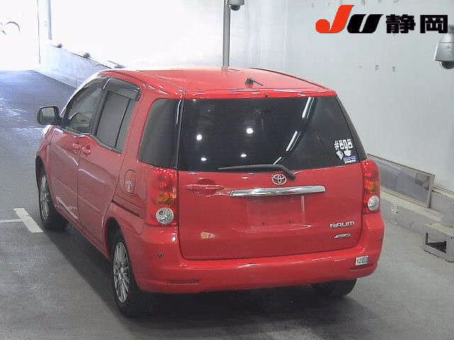 TOYOTA RAUM