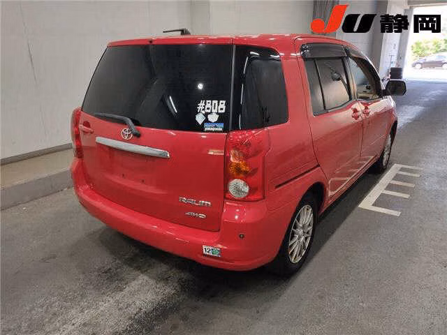 TOYOTA RAUM