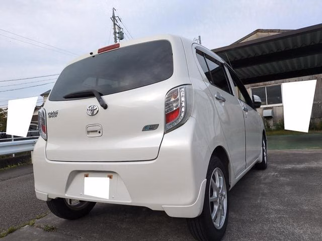 TOYOTA PIXIS EPOCH