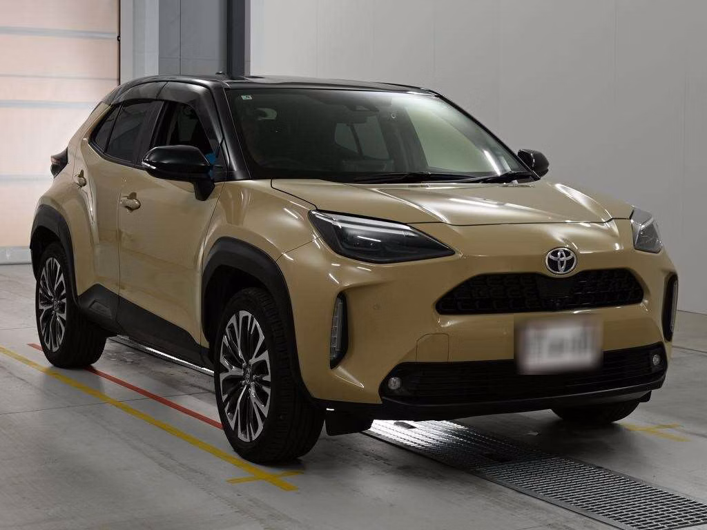 TOYOTA YARIS CROSS