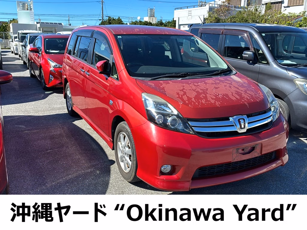 TOYOTA ISIS