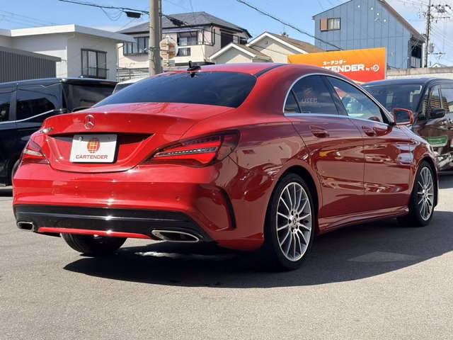 MERCEDES-BENZ CLA-CLASS