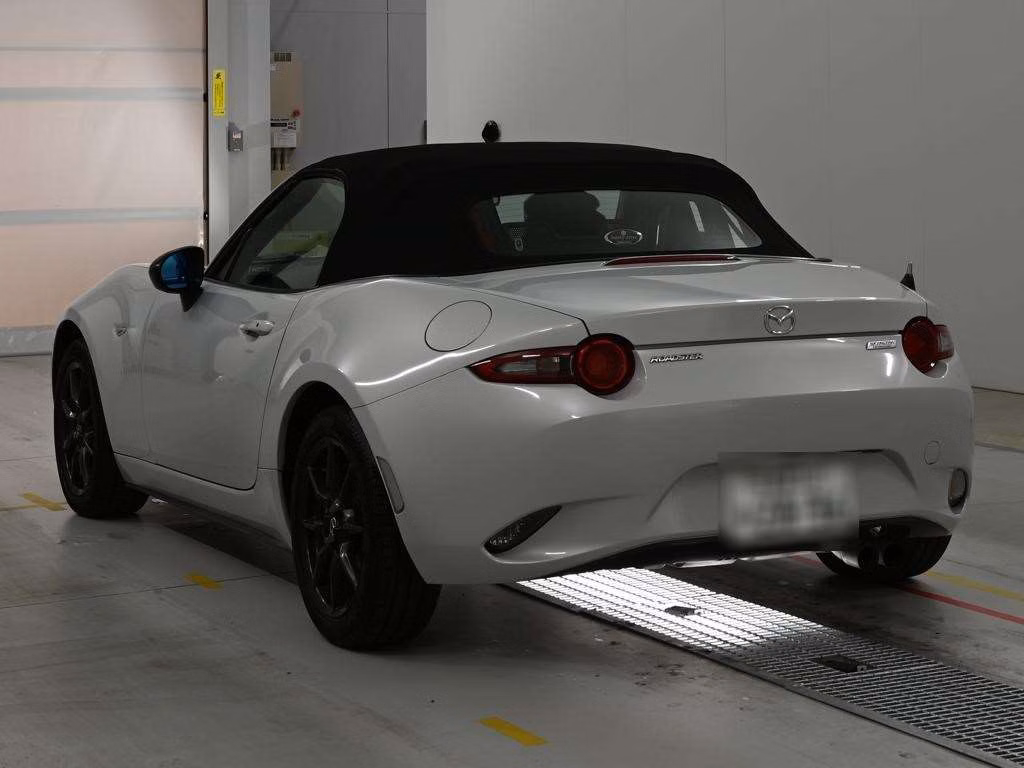 MAZDA MX-5