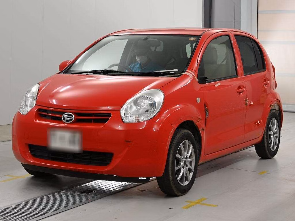 DAIHATSU BOON