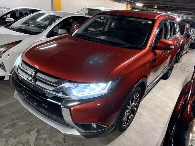 MITSUBISHI OUTLANDER