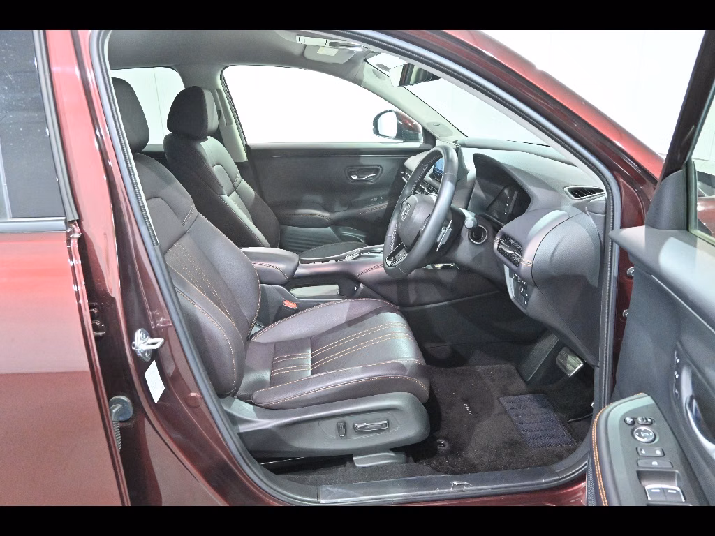 HONDA ZR-V