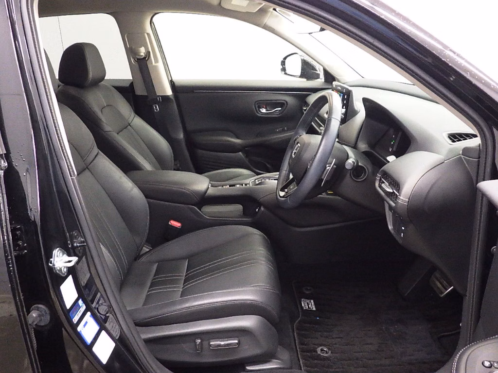 HONDA ZR-V