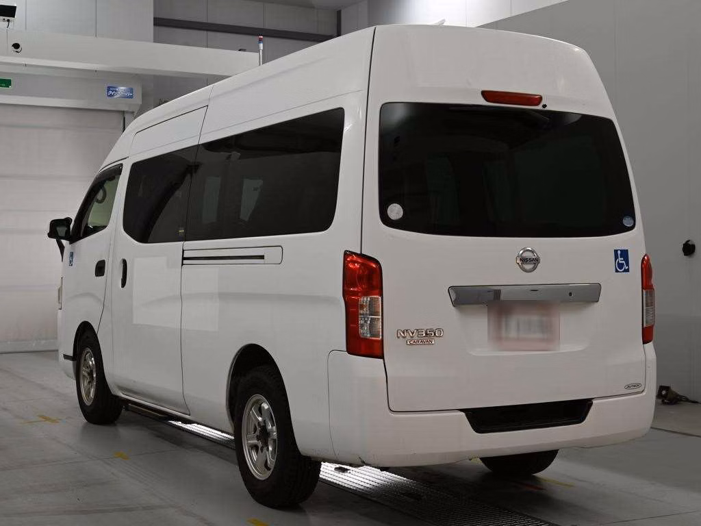 NISSAN NV350 CARAVAN