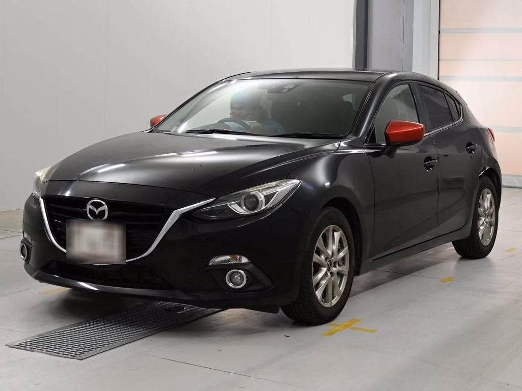 MAZDA AXELA