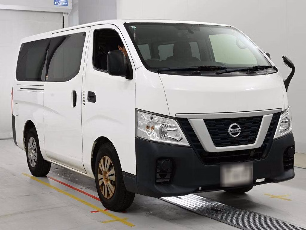 NISSAN NV350 CARAVAN