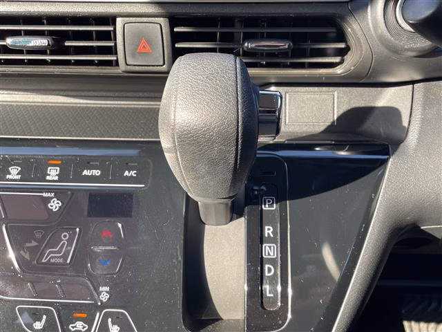 MITSUBISHI EK X